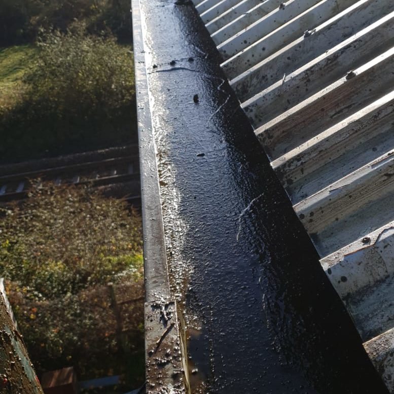 commercial gutter cleaning, warehouse gutter cleaning.